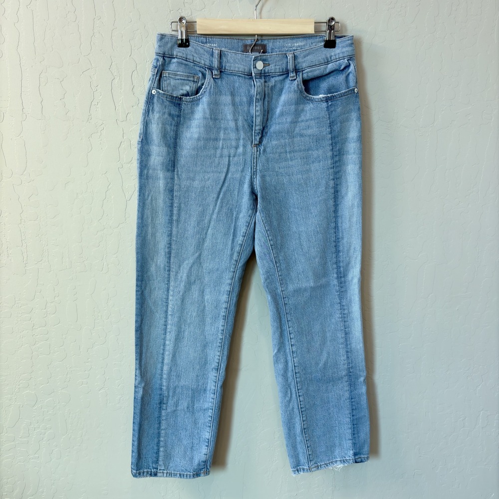DL1961 Patti Straight‎ High Rise Vintage Jeans Powder Mixed Light Wash Size 29